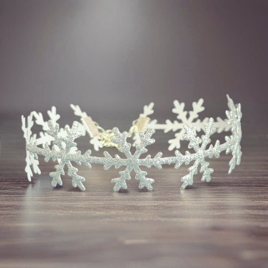 Silver Snowflakes Tumbler Bracelet