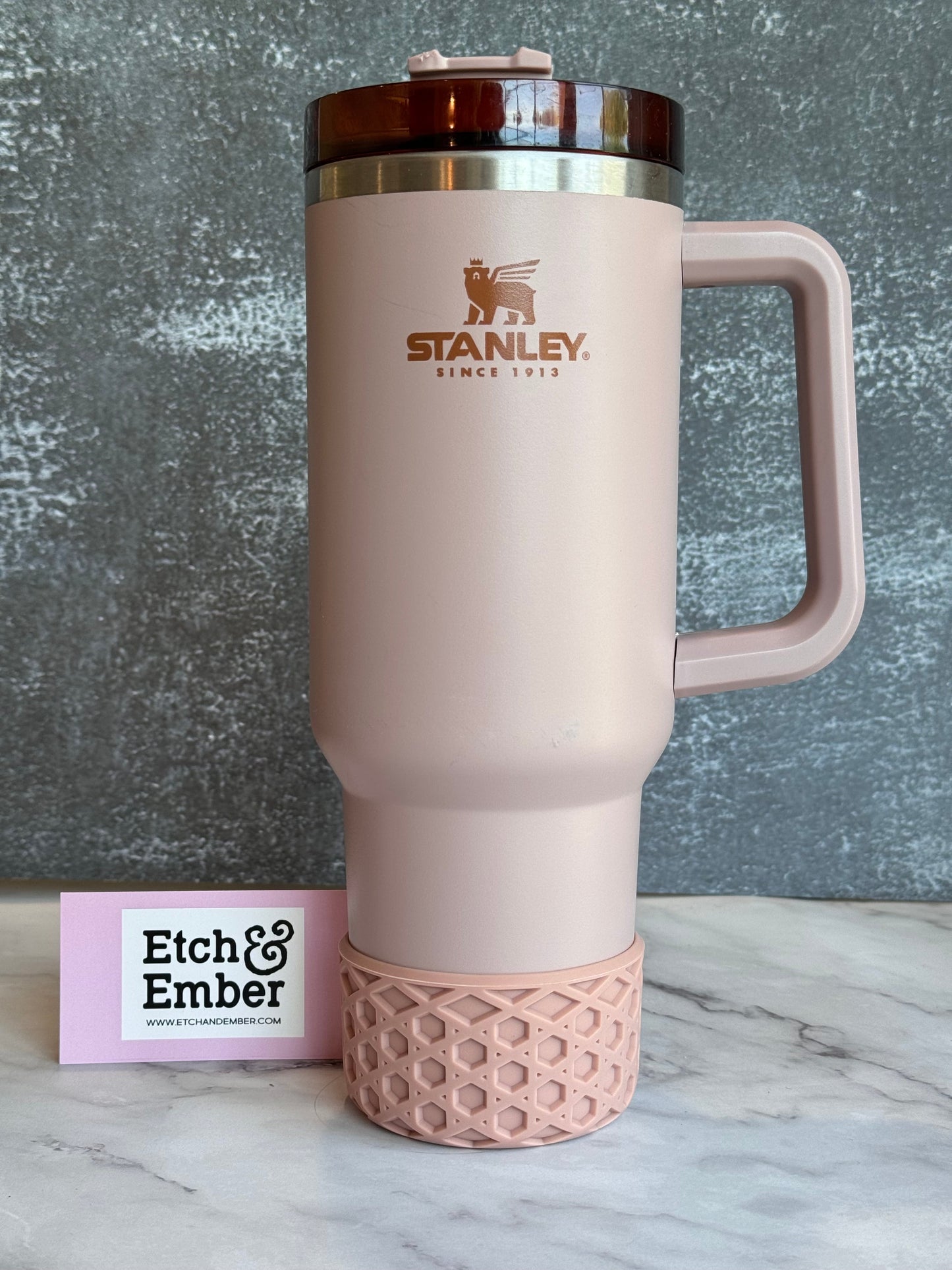STRAWFLOWER BODY WAFFLE Tumbler Boot
