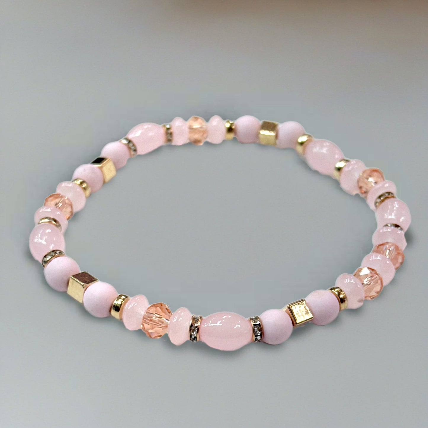 Dainty Daydream Tumbler Bracelet