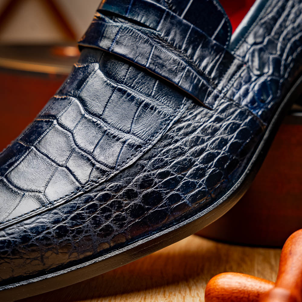Matteo Navy